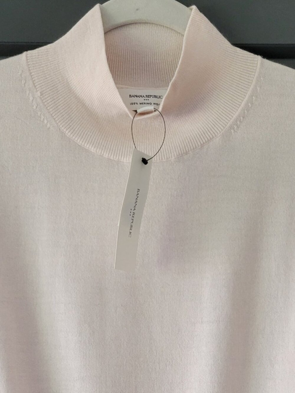 Banana Republic pale pink mock-neck sleeveless knit top 100% merino wool NWT - Picture 9 of 9